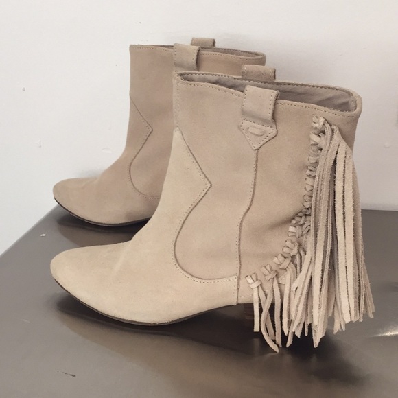 Zara basic collection❄️cream suede fringed booties - Picture 2 of 8